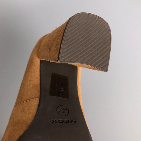 Like New Tan Leather Suede Geox Heels - Picture 8 of 10